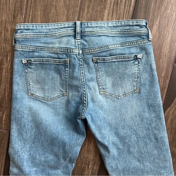 Anthropologie Pilcro Mid-Rise Slim Boyfriend Jeans Embroidered Camo Sz 26 - Picture 8 of 11